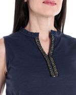 104604660-Blusa-Nicolle-formal-azul-sin-mangas-para-mujer