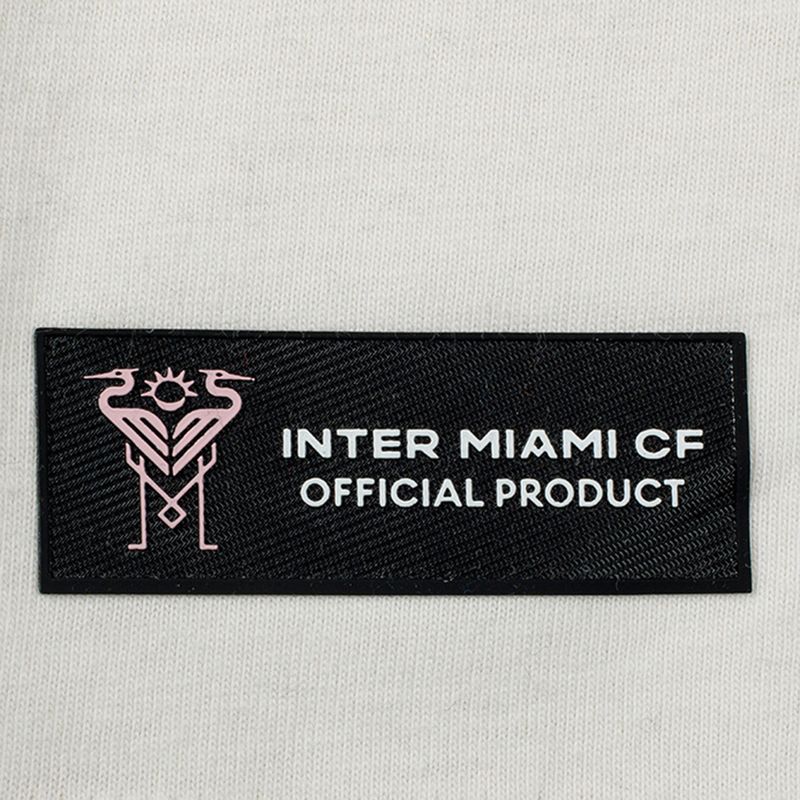 104761538-Camiseta-blanca-con-estampado-del-equipo-del-INTER-MIAMI-CF-para-niño