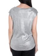 104604645-Blusa-Nicolle-formal-plateada-manga-corta-para-mujer