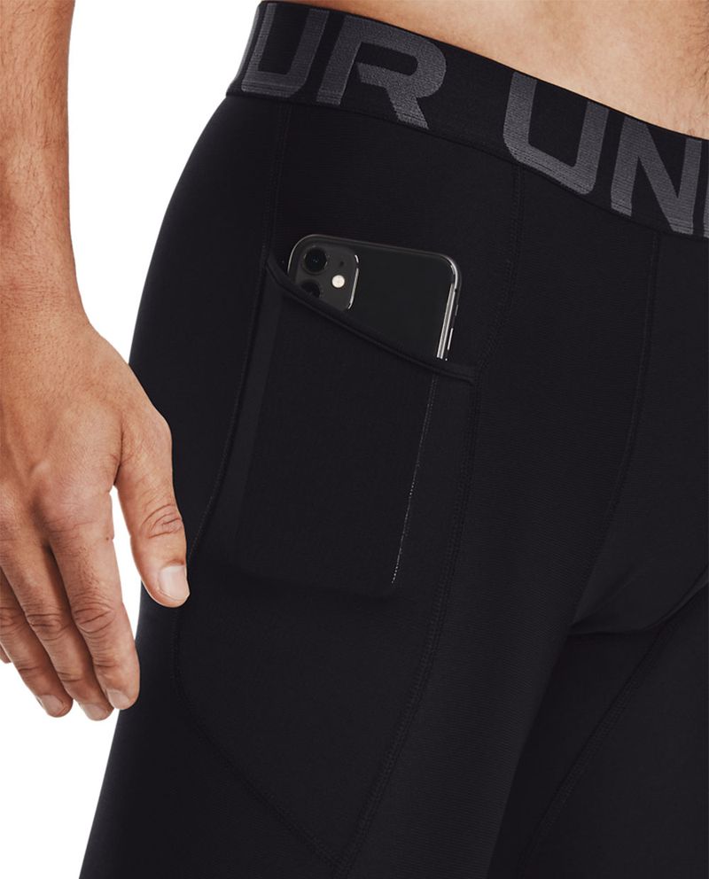 104704050-Malla-deportiva-HeatGear®-Under-Armour-negra-estampada-para-hombre