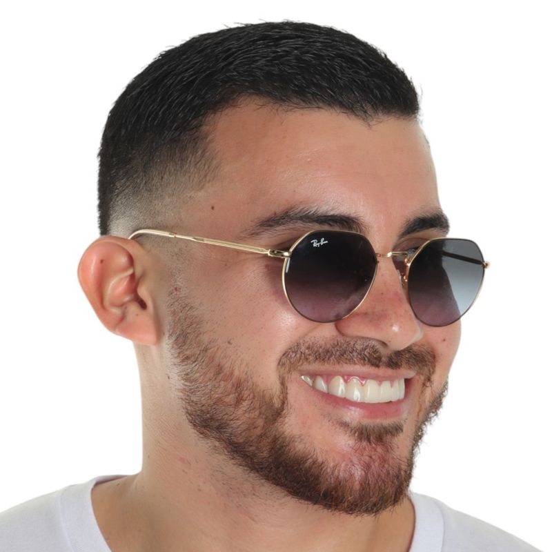 104733256_A