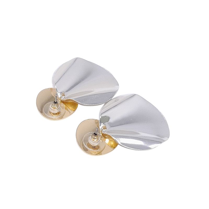 104676516-Aretes-de-colgar-metalicos-dorados-para-mujer