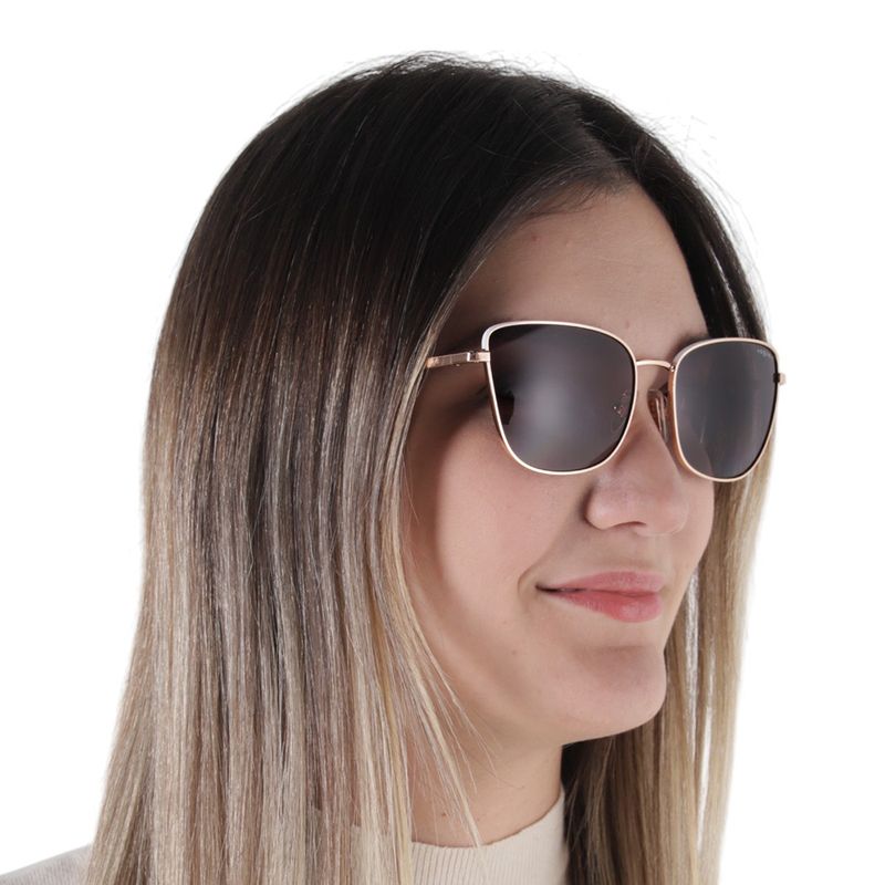 104593525-Lentes-de-sol-cat-eye-para-mujer-Vogue