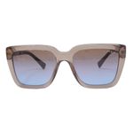 104593526-Lentes-de-sol-oversized-para-mujer-Vogue