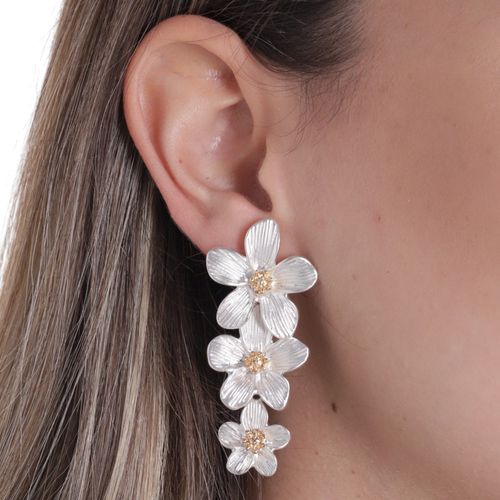 Aretes de flor para mujer