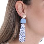 104676364-Aretes-largos-multicolor-para-mujer