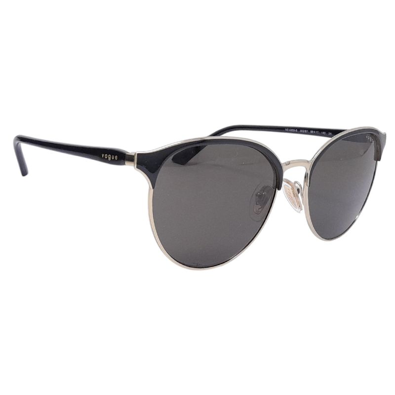 104593544-Lentes-de-sol-oversize-para-mujer-Vogue
