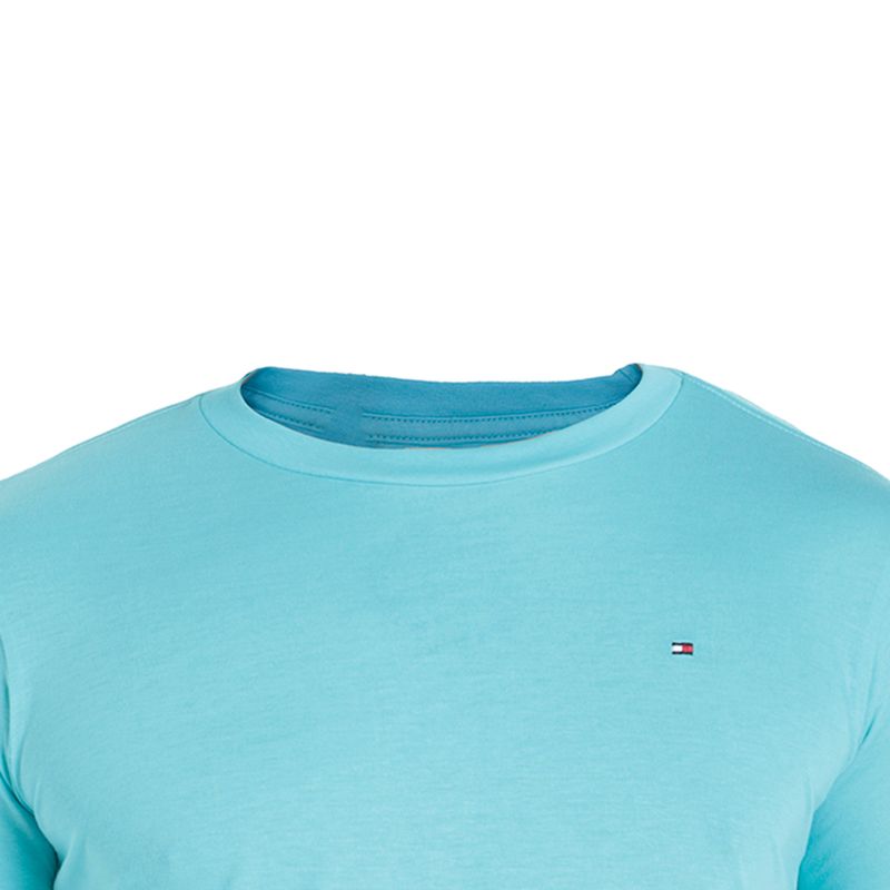 104663908-Camiseta-celeste-solido-para-niño