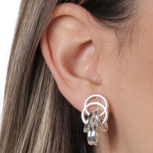 Aretes largos plateados para mujer