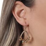 104691192-Aretes-largos-dorados-para-mujer