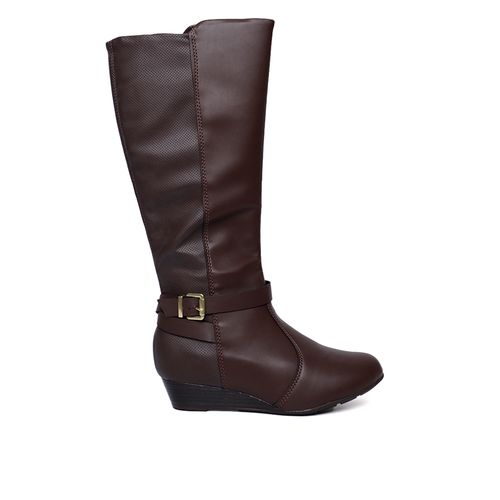 Bota Nicolle casual color café  para mujer