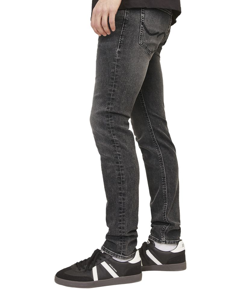 104774444-Jeans-skinny-fit-Jack---Jones-negro-denim-para-hombre