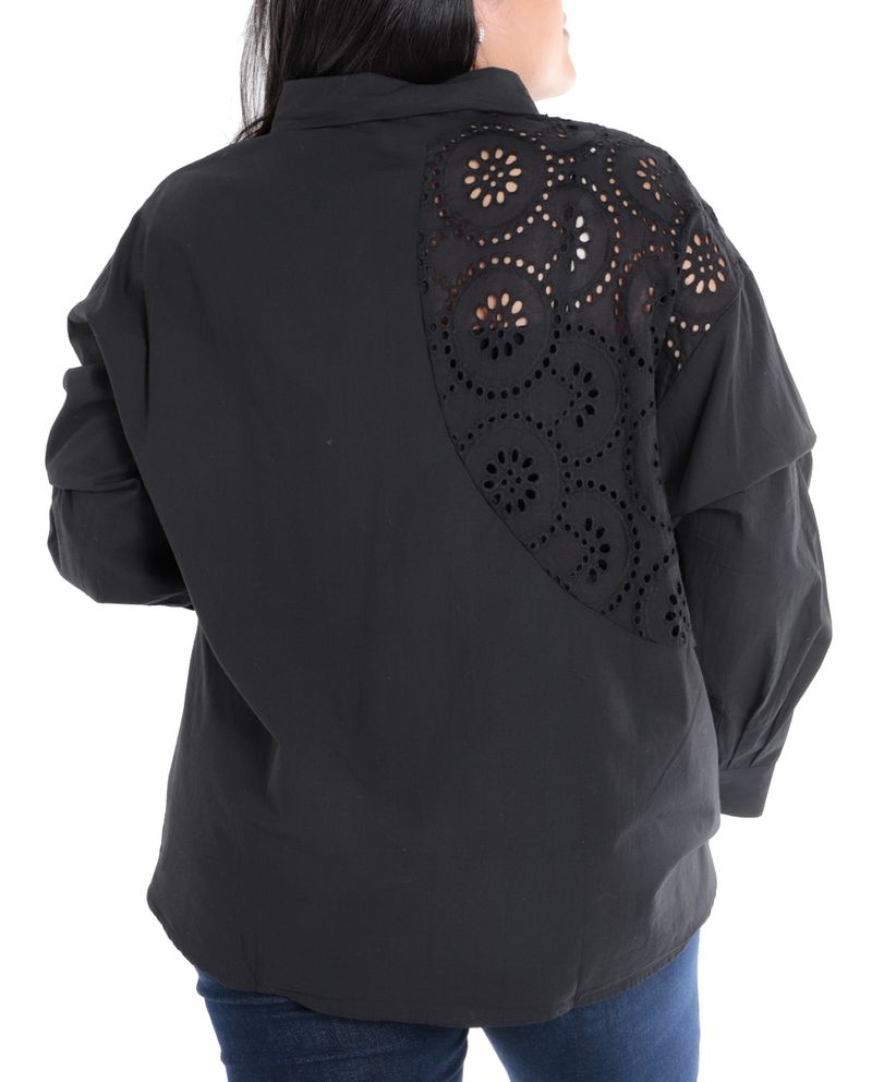 104574544-Blusa-Sabrina-camisera-negra-manga-larga-para-mujer