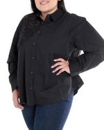 104574544-Blusa-Sabrina-camisera-negra-manga-larga-para-mujer