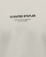 104776217-Camiseta-Only-and-Sons-relaxed-fit-gris-claro-con-estampado--Curated-Staples--para-hombre