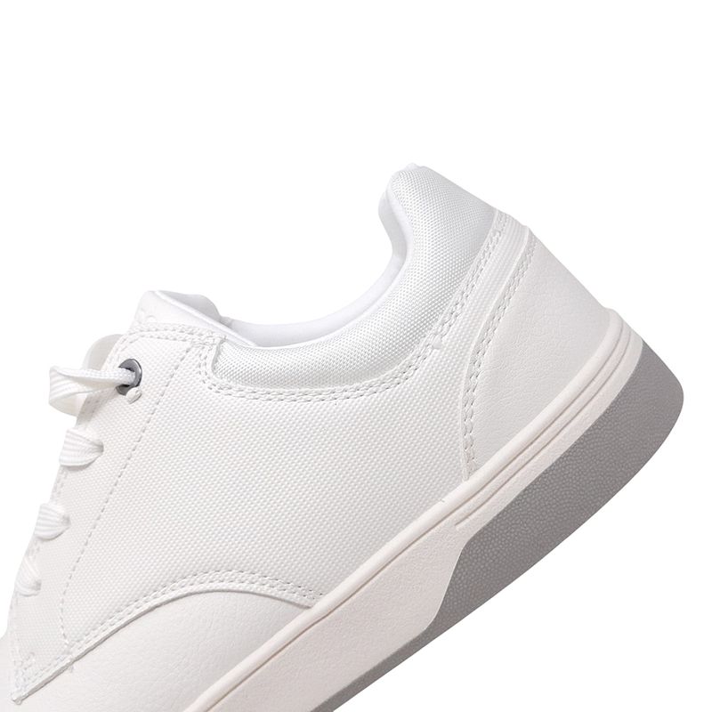 104733334-Zapato-casual-Aldo-color-blanco-para-hombre