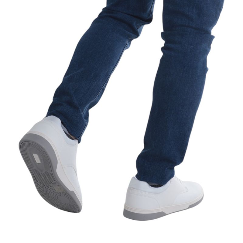 104733334-Zapato-casual-Aldo-color-blanco-para-hombre