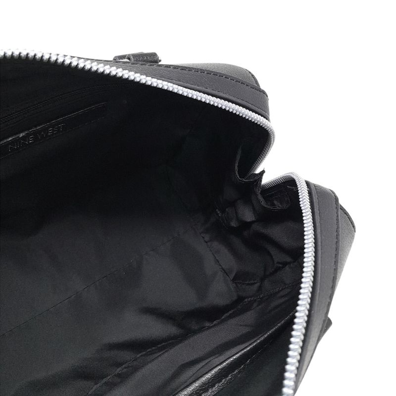 104737089-Cartera-satchel-Nine-West-color-negro-para-mujer