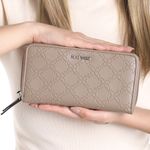 104737126-Billetera-zip-around-Nine-West-Zuri-color-beige-para-mujer