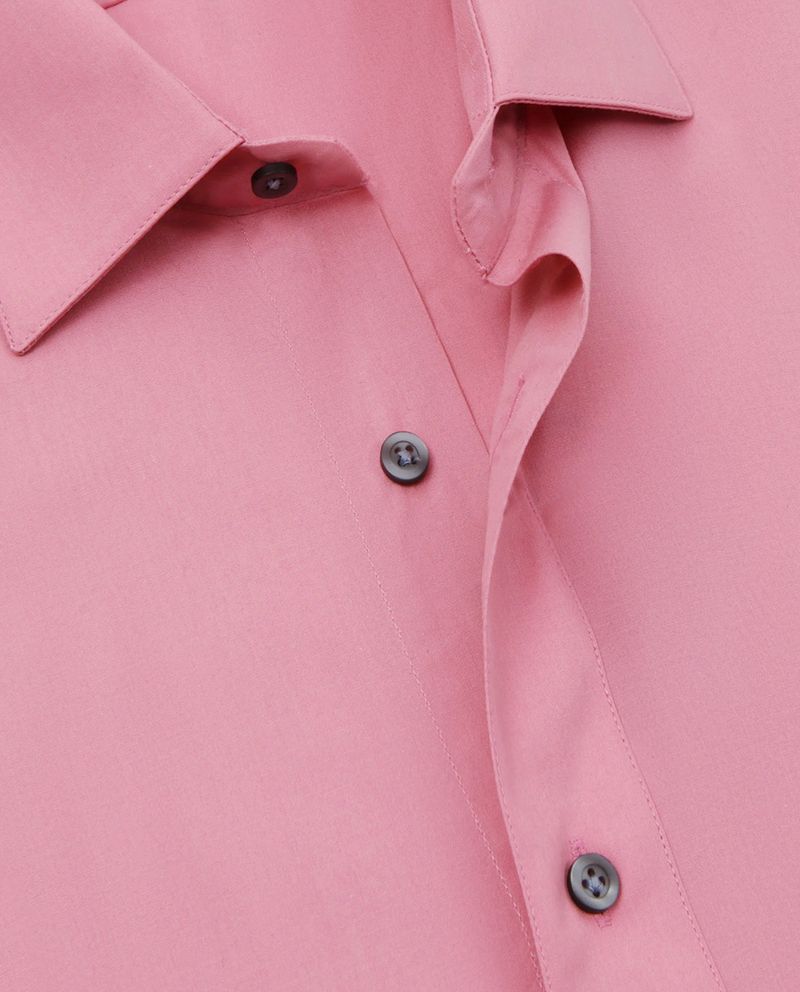 104770300-Camisa-formal-slim-fit-Pierre-Cardin-rosada-solida-para-hombre
