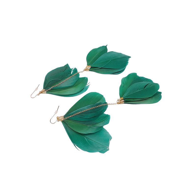 104676519-Aretes-largos-de-plumas-verdes-para-mujer