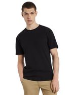 104768802-Camiseta-basica-Easy-Wear-negra-solida-para-hombre