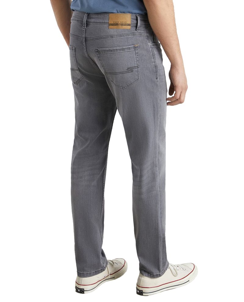 104768895-Jeans-Easy-Wear-straight-fit-gris-denim-para-hombre