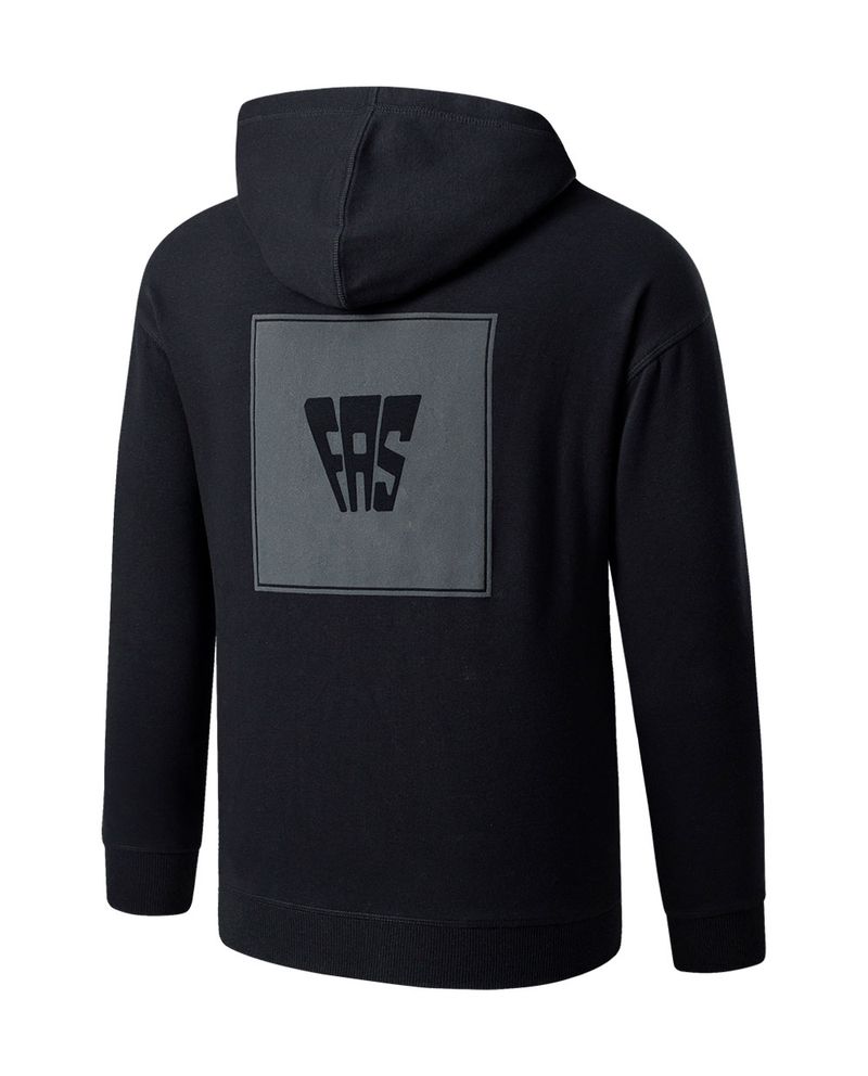 104741118-Sueter-fas-lifestyle