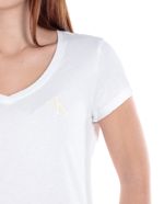 104711424-Camiseta-Calvin-Klein-manga-corta-para-mujer