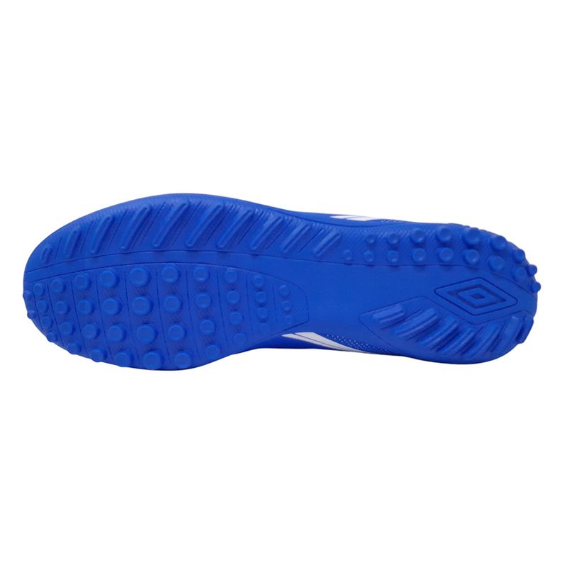 104731098-Zapatilla-deportiva-Umbro-Classico-XII-LT-TF-blanco-azul-para-hombre
