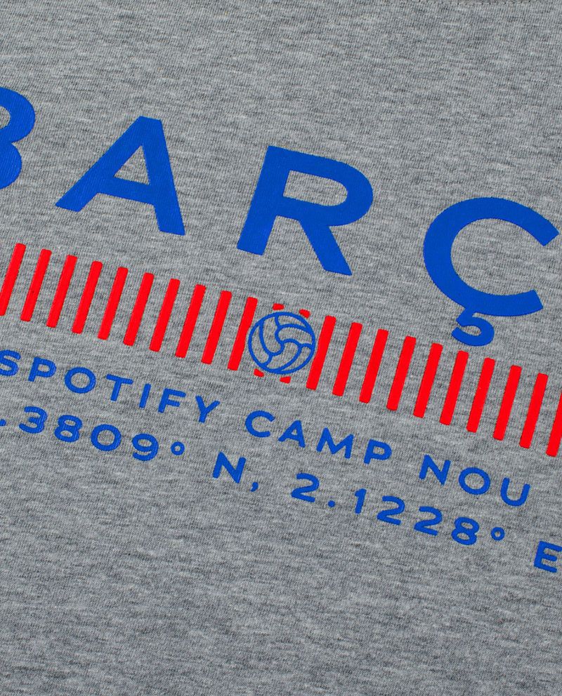 104771718-Camiseta-deportiva-del-FC-Barcelona-gris-heather-para-hombre