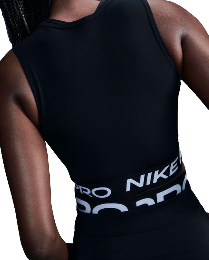 104659775-Top-deportivo-Nike-sin-mangas-para-mujer
