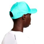 104759378-Gorra-deportiva-Nike-turquesa-para-mujer