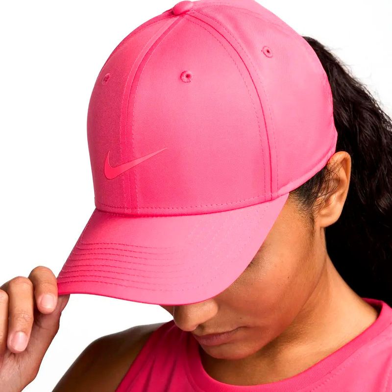 104759381-Gorra-deportiva-Nike-rosada-para-mujer