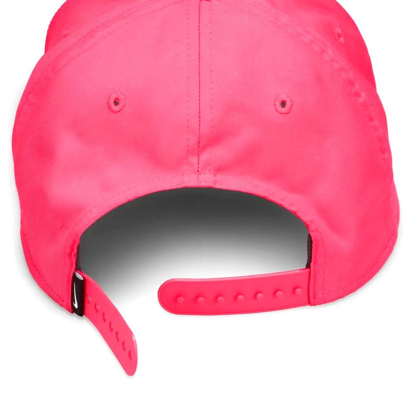 104759381-Gorra-deportiva-Nike-rosada-para-mujer