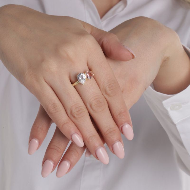 104435219-Anillo-de-dos-piedras-dorado-para-mujer