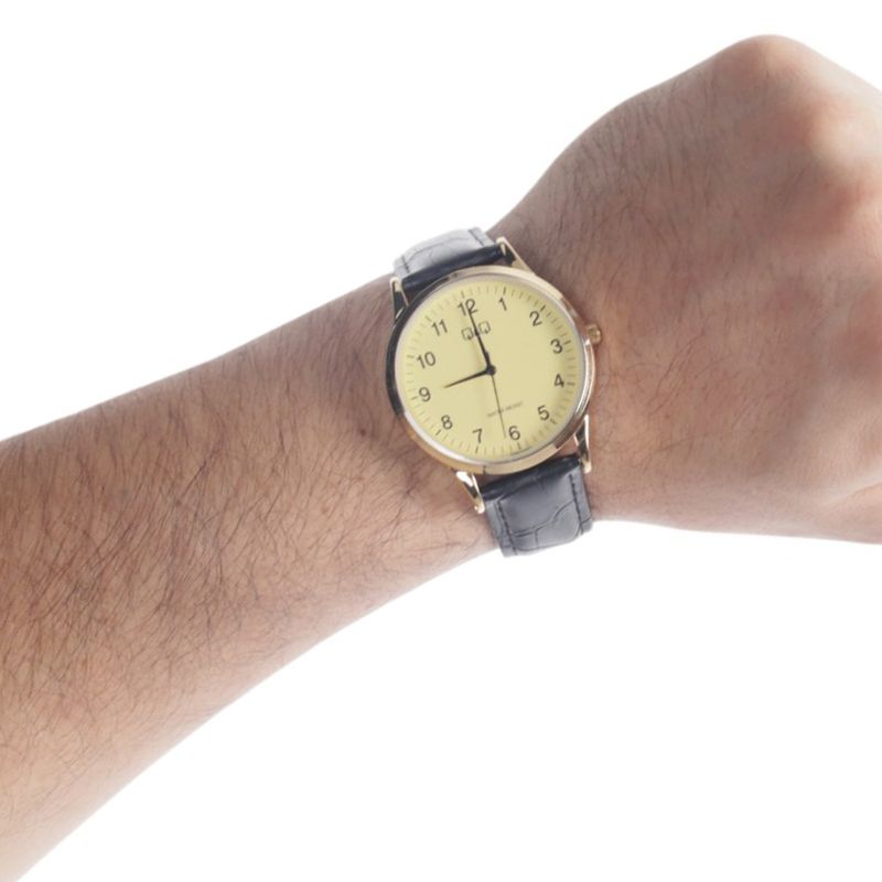 104747819-Reloj-Q-Q-analogo-cuero-negro-para-hombre