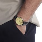 104747819-Reloj-Q-Q-analogo-cuero-negro-para-hombre
