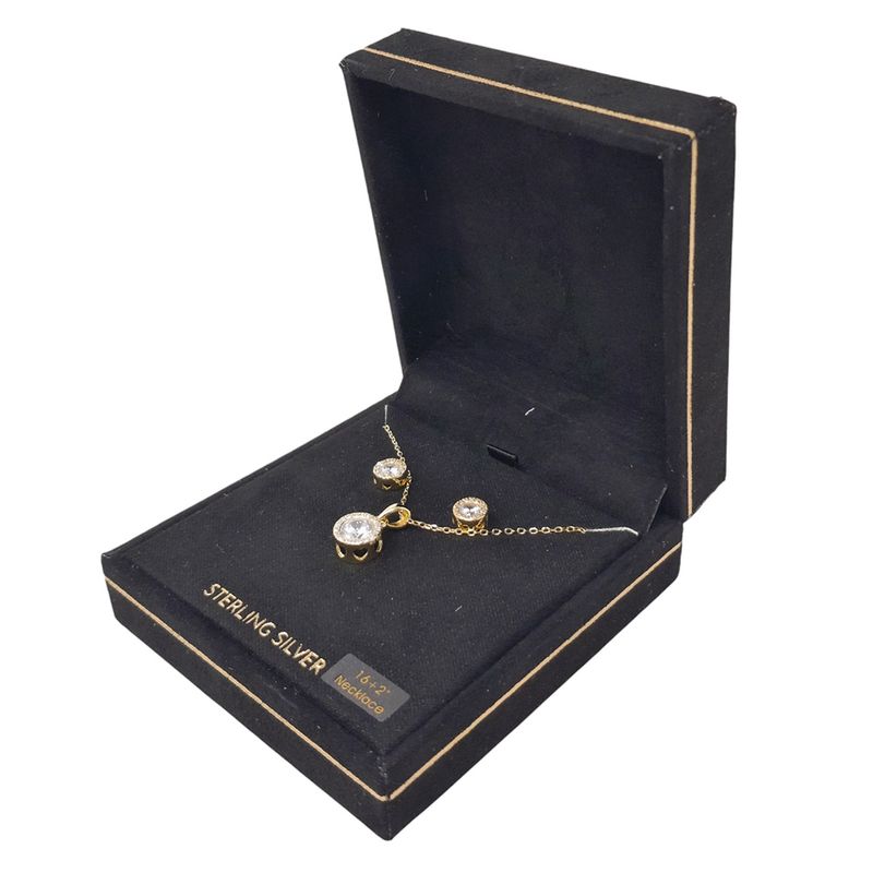104648546-Set-de-aretes-y-cadena-con-dije--de-plata-para-mujer