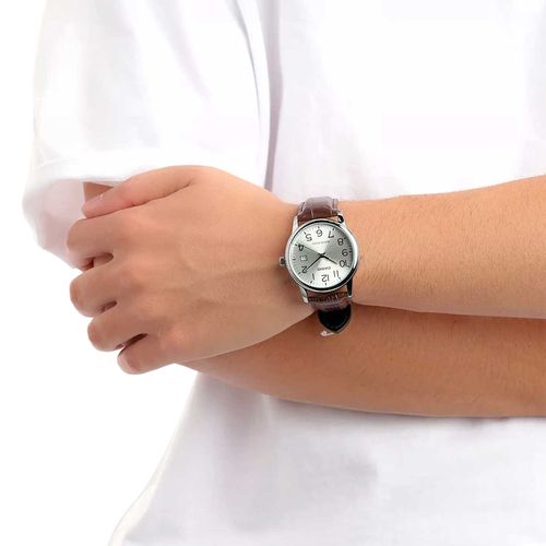 Reloj Casio análogo de cuero café para hombre