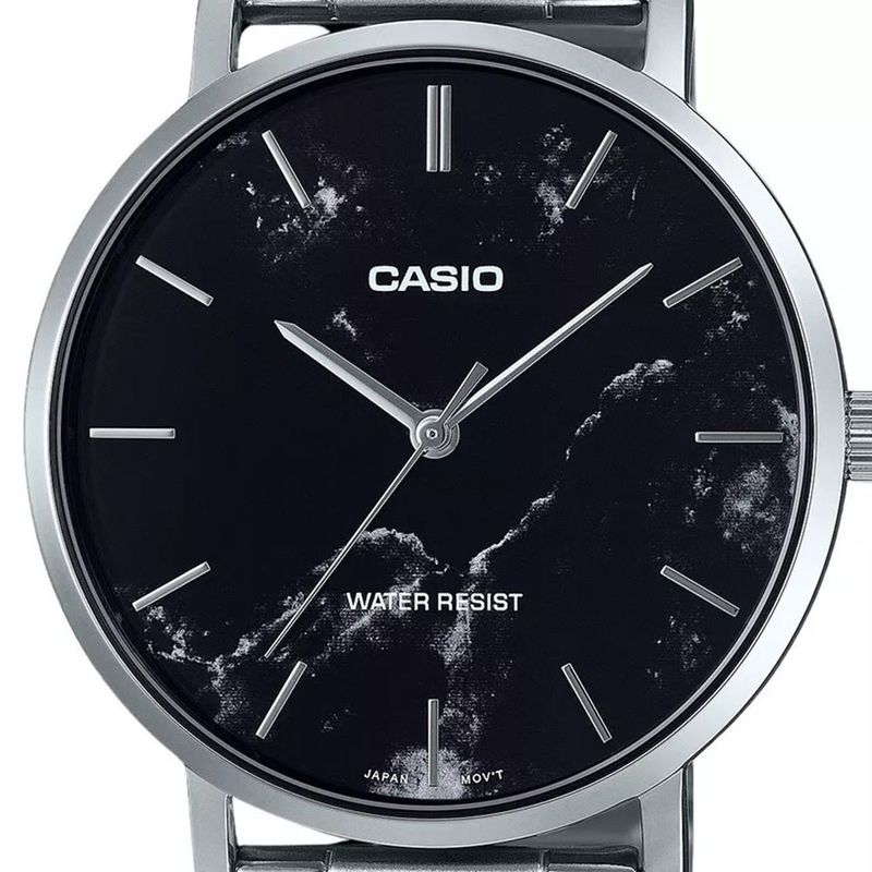 104782793-Reloj-Casio-analogo-de-acero-plateado-para-hombre