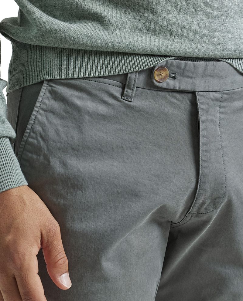 104783088-Pantalon-chino-twill-Puro-Ego-sage-solido-para-hombre