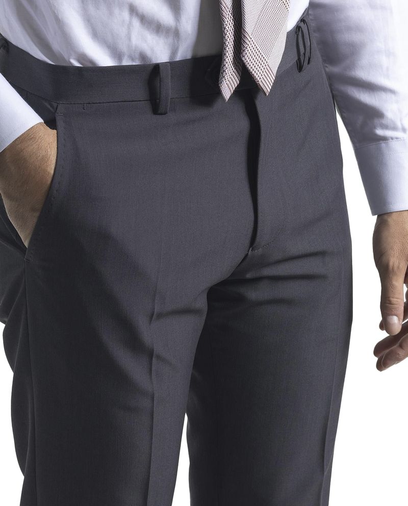 104784858-Pantalon-de-vestir-PuroEGO-slim-fit-gris-oscuro-solido-para-hombre