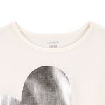 Blusa-blanca-con-estampado-de-corazon-para-bebe-niña