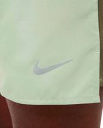 104795268-Short-deportivo-Nike-verde-solido-para-hombre