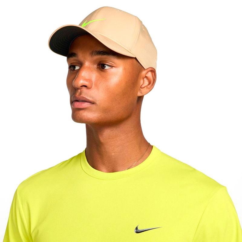 104795290-Gorra-deportiva-Nike-Dri-Fit-rise-beige