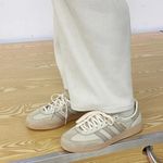 104799186-Zapato-Adidas-Originals-Handball-Spezial-casual-beige-para-mujer