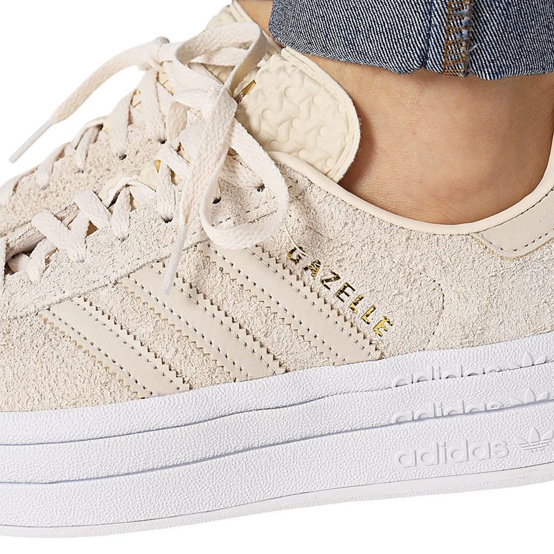 104799198-Zapato-Adidas-Originals-Gazelle-casual-beige-para-mujer