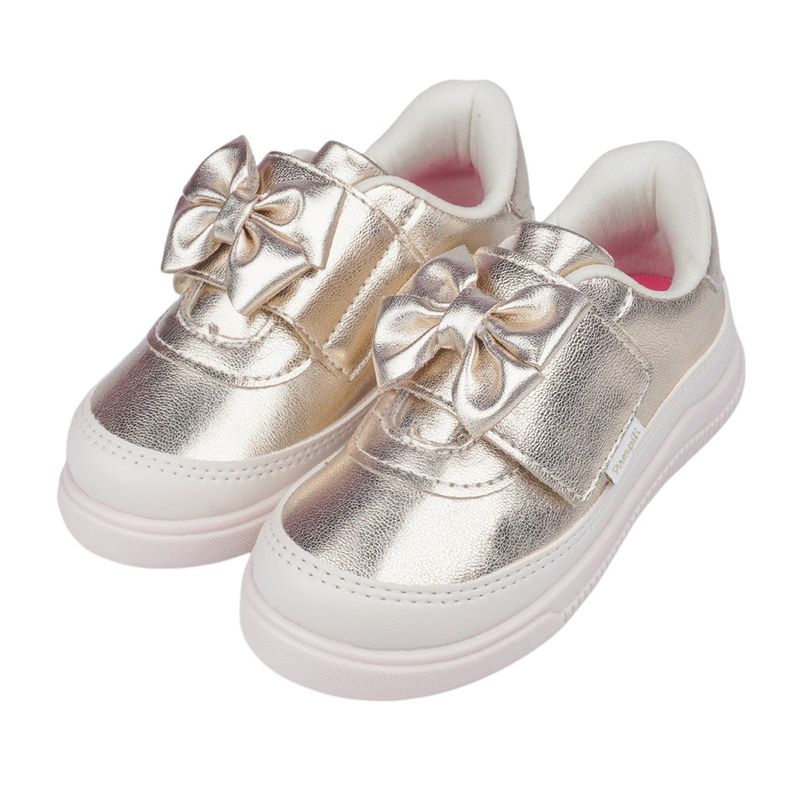 104797533-Zapato-casual-Pampili-dorado-para-niña-bebe