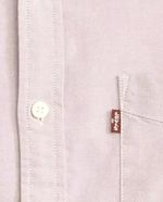 104791125-Camisa-casual-Levi-s-regular-fit-rosada-solida-para-hombre